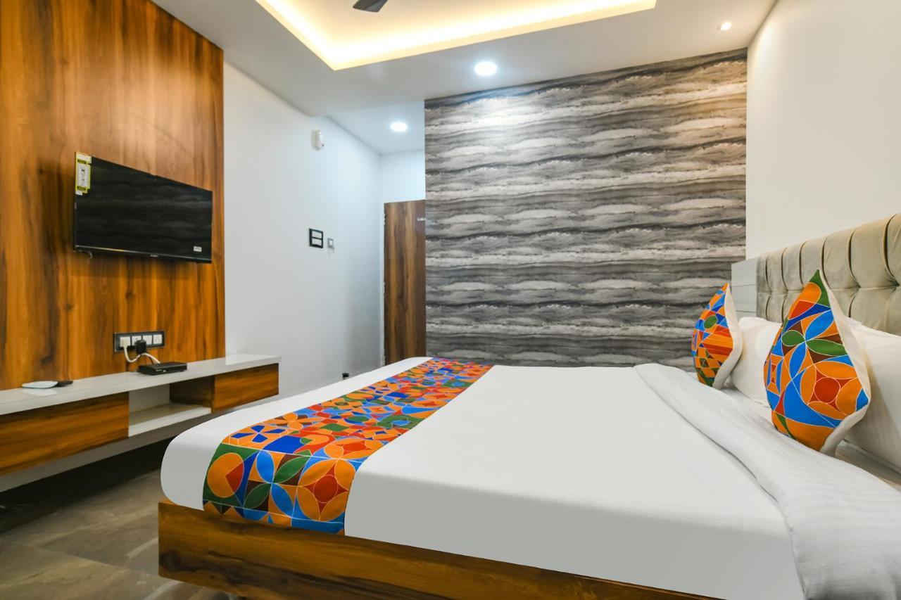 Fabhotel Stay Well Indore Zewnętrze zdjęcie